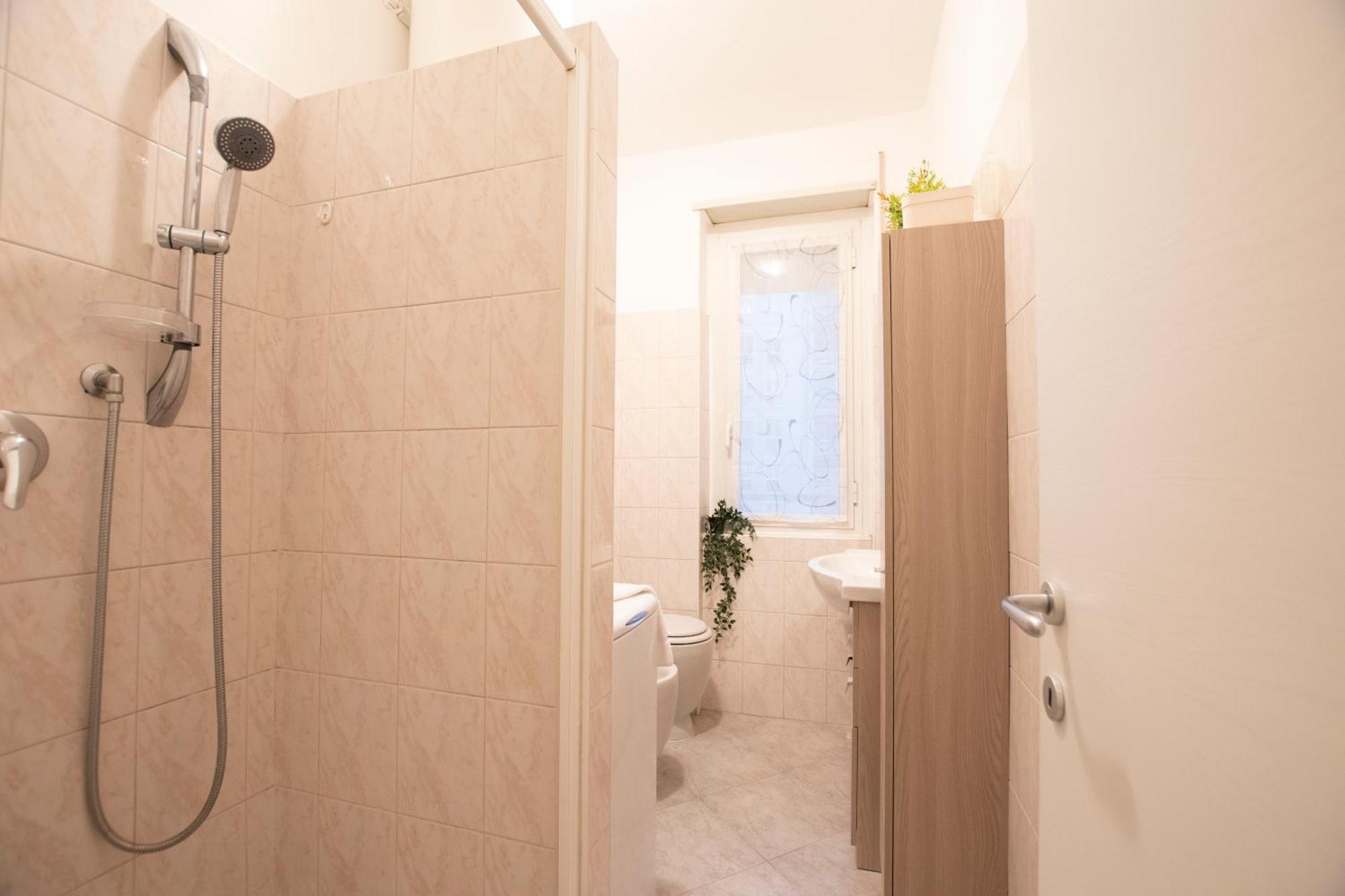 Ihost Apartment - Lodi 47 Milan Bagian luar foto